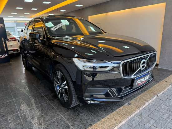 VOLVO-XC60-2018
