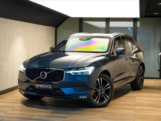 VOLVO-XC60-2020