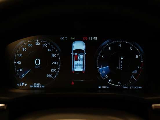 VOLVO-XC60-2.0 T5 GASOLINA MOMENTUM AWD GEARTRONIC VOLVO-XC60-2020