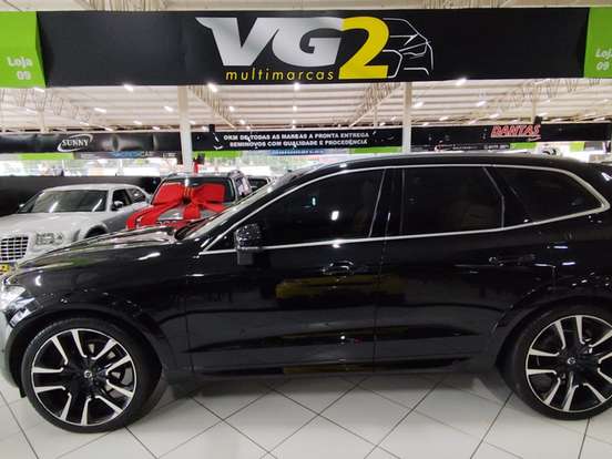 VOLVO-XC60-2.0 T5 GASOLINA MOMENTUM AWD GEARTRONIC VOLVO-XC60-2019