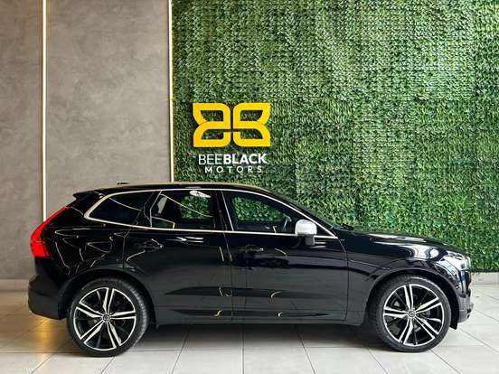 VOLVO-XC60-2018