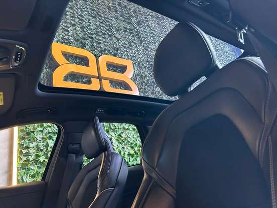 VOLVO-XC60-2.0 T5 GASOLINA R-DESIGN AWD GEARTRONIC VOLVO-XC60-2018