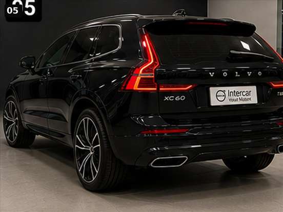 VOLVO-XC60-2021