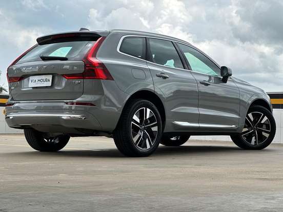 VOLVO-XC60-2.0 T8 PHEV PLUS AWD GEARTRONIC VOLVO-XC60-2025