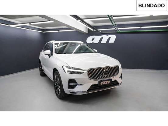 VOLVO-XC60-2.0 T8 PHEV PLUS AWD GEARTRONIC VOLVO-XC60-2025