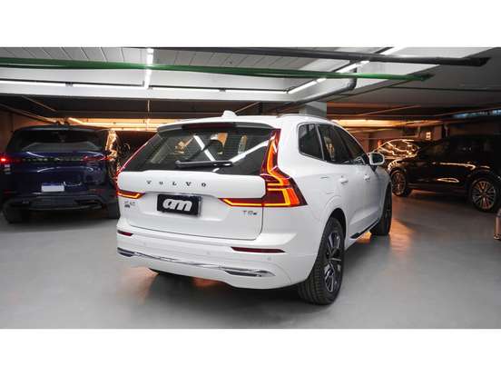 VOLVO-XC60-2.0 T8 PHEV PLUS AWD GEARTRONIC VOLVO-XC60-2025