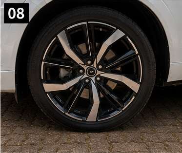 VOLVO-XC60-2023