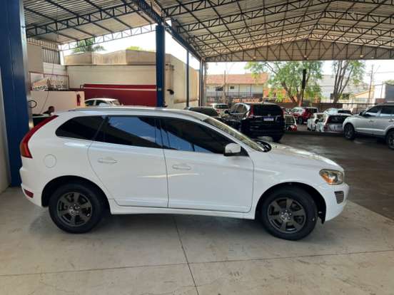 VOLVO-XC60-3.0 COMFORT AWD TURBO GASOLINA 4P AUTOMÁTICO VOLVO-XC60-2010