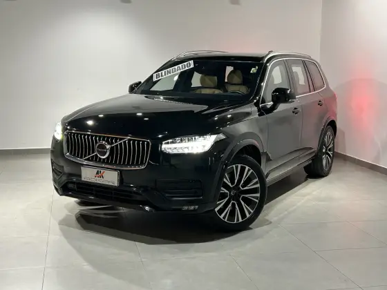 VOLVO XC90 2.0 D5 DIESEL MOMENTUM AWD GEARTRONIC