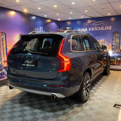 VOLVO-XC90-2.0 D5 DIESEL MOMENTUM AWD GEARTRONIC VOLVO-XC90-2018