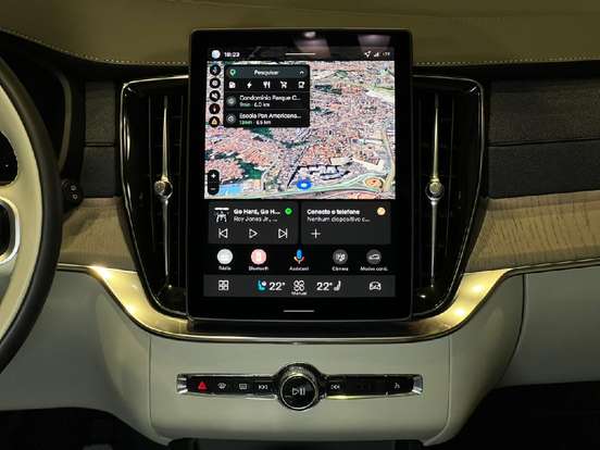 VOLVO-XC90-2025