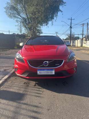 VOLVO-V40-2.0 T5 R DESIGN TURBO GASOLINA 4P AUTOMÁTICO VOLVO-V40-2015