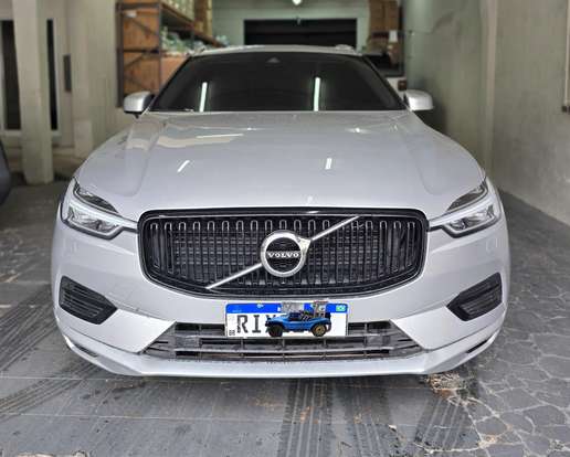 VOLVO-XC60-2.0 T8 HYBRID MOMENTUM AWD GEARTRONIC VOLVO-XC60-2020
