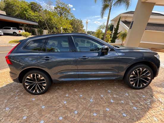 VOLVO-XC60-2.0 T8 PHEV ULTRA DARK AWD GEARTRONIC VOLVO-XC60-2025