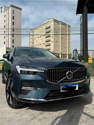 VOLVO XC60 2.0 T8 RECHARGE ULTIMATE AWD GEARTRONIC