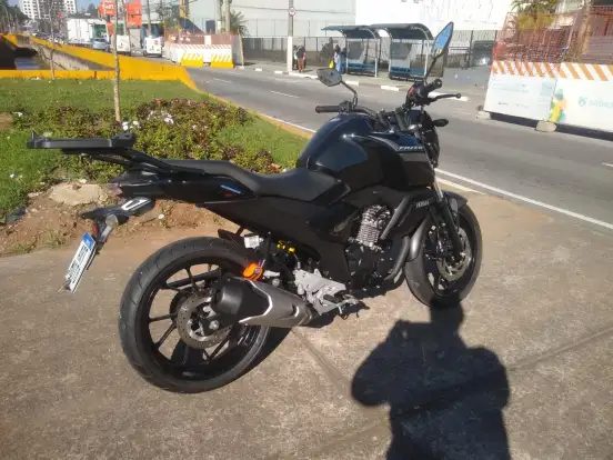 YAMAHA-FZ15 FAZER ABS-2024