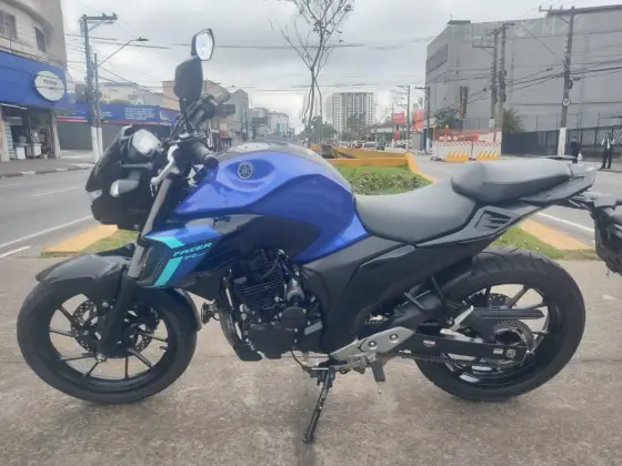 YAMAHA FZ25 FAZER ABS 