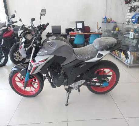 YAMAHA-FZ25 FAZER CONNECTED ABS-2026