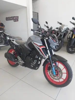 YAMAHA-FZ25 FAZER CONNECTED ABS-2026