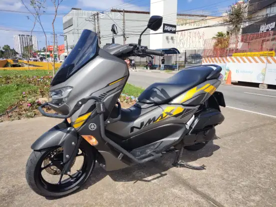 YAMAHA-NMAX CONNECTED 160 SE ABS-2024