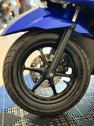 YAMAHA-FLUO 125 ABS-2024