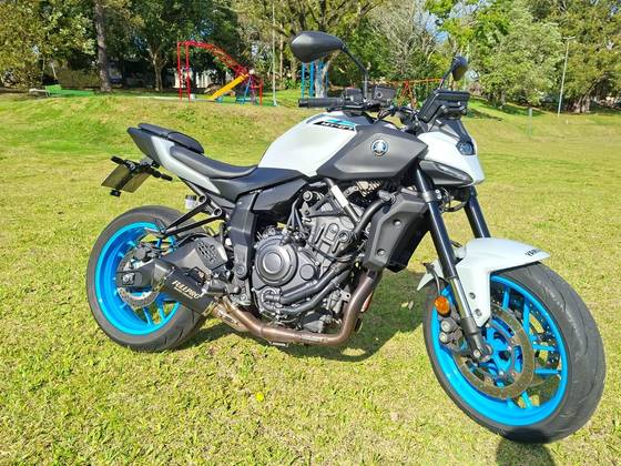 YAMAHA MT-07 CONNECTED ABS 