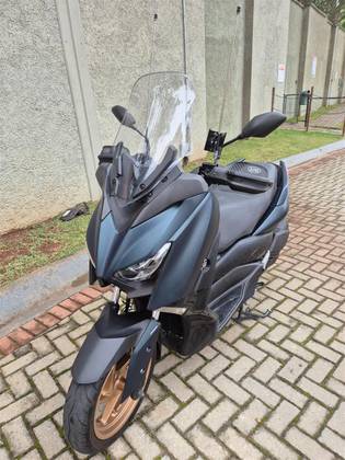 YAMAHA XMAX ABS 