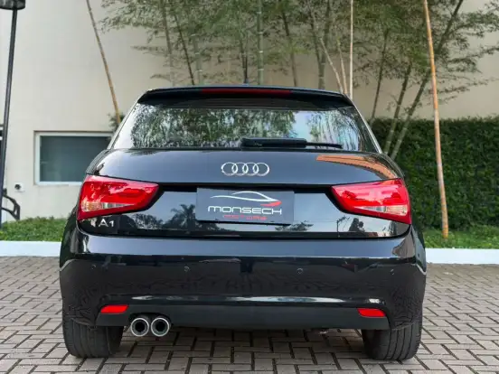 AUDI-A1-1.4 TFSI ATTRACTION 16V 122CV GASOLINA 2P AUTOMÁTICO AUDI-A1-2011