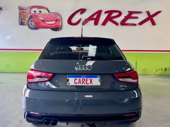 AUDI-A1-1.8 TFSI SPORTBACK AMBITION GASOLINA 4P S-TRONIC AUDI-A1-2015