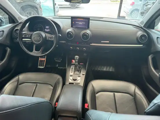 AUDI-A3-2020