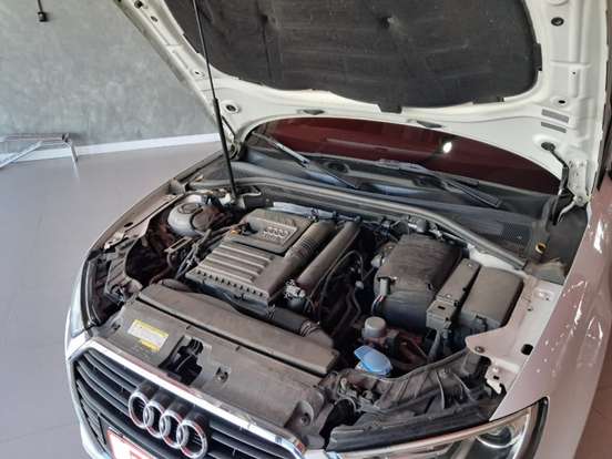 AUDI-A3-2017