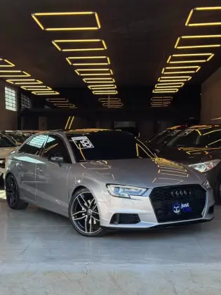 AUDI A3 2.0 TFSI SEDAN AMBITION 16V GASOLINA 4P S-TRONIC