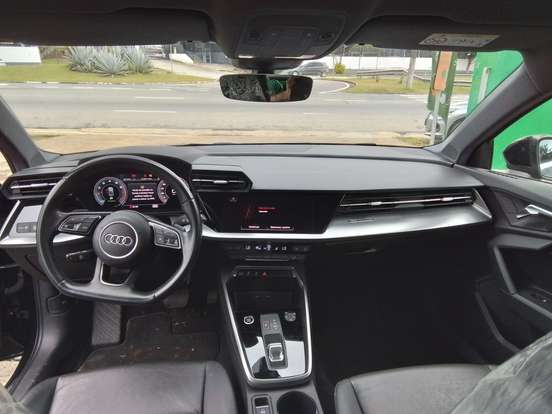 AUDI-A3-2024