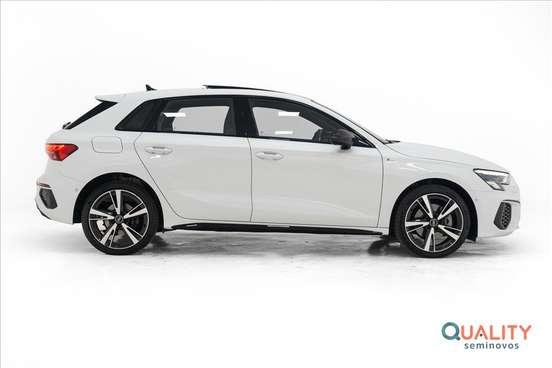 AUDI-A3-2023
