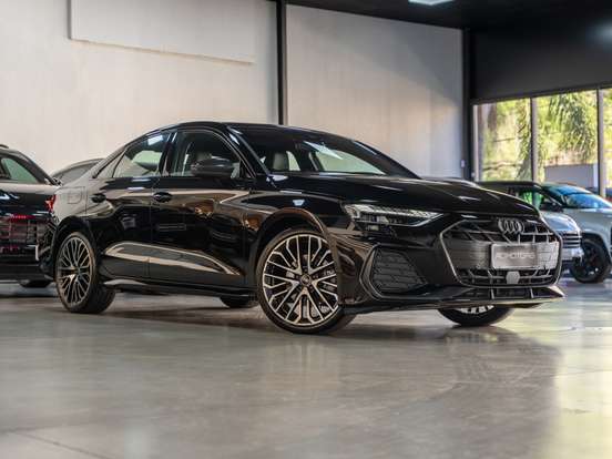 AUDI-A3-2.0 TFSI GASOLINA SEDAN PERFORMANCE BLACK S-TRONIC AUDI-A3-2024