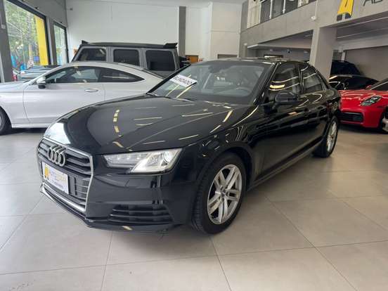 AUDI-A4-2.0 TFSI GASOLINA PRESTIGE PLUS S TRONIC AUDI-A4-2019