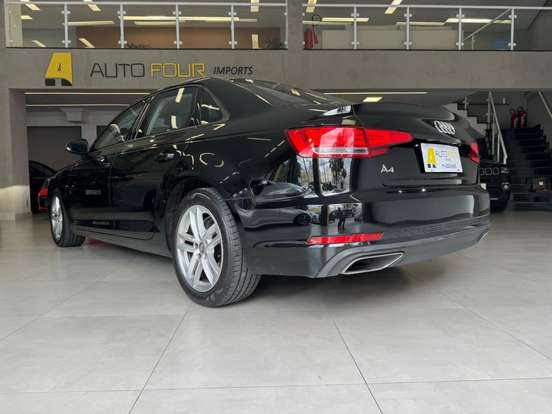 AUDI-A4-2.0 TFSI GASOLINA PRESTIGE PLUS S TRONIC AUDI-A4-2019