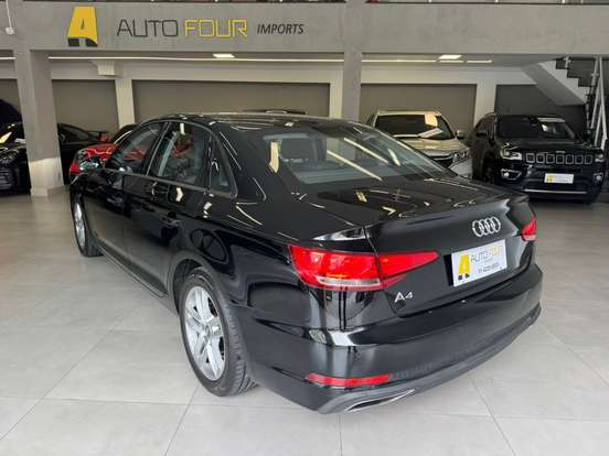AUDI-A4-2019