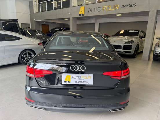 AUDI-A4-2019