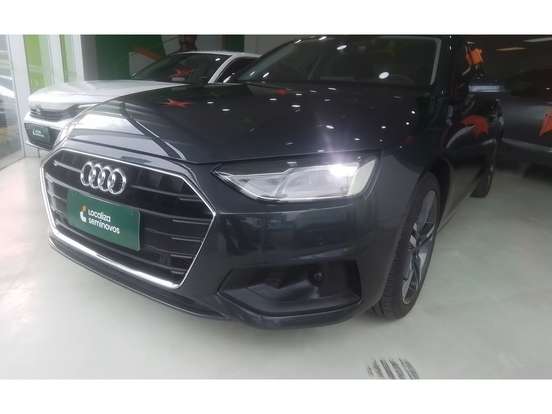 AUDI-A4-2023
