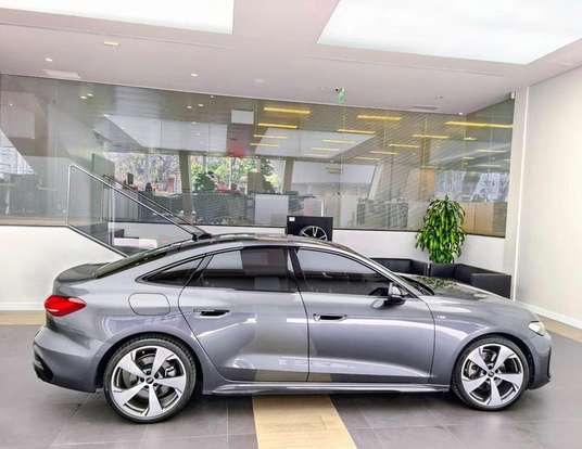 AUDI-A5-2025