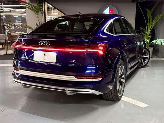 AUDI-E-TRON-ELÉTRICO SPORTBACK S QUATTRO AUDI-E-TRON-2022