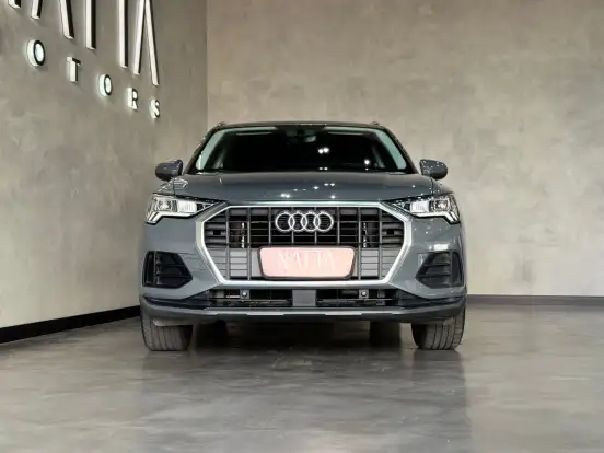 AUDI-Q3-2021