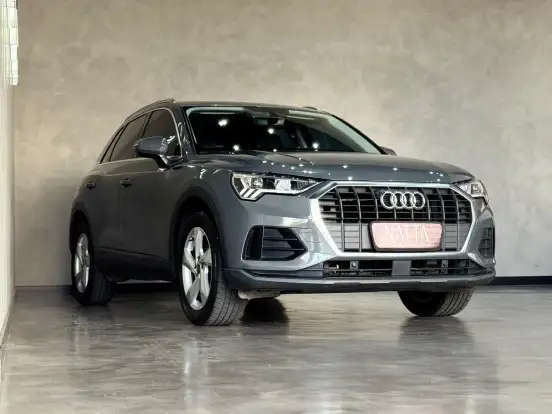 AUDI-Q3-2021