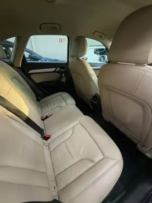 AUDI-Q3-2017