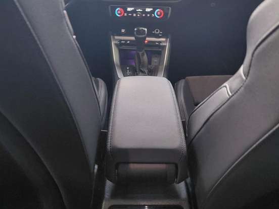 AUDI-Q3-1.4 35 TFSI GASOLINA BLACK S TRONIC AUDI-Q3-2022