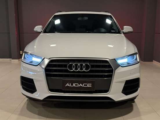 AUDI-Q3-2015