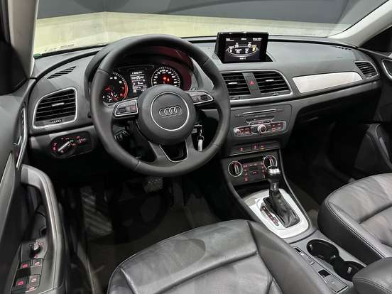 AUDI-Q3-2016