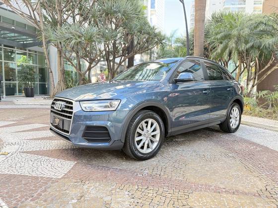 AUDI Q3 1.4 TFSI ATTRACTION FLEX 4P S TRONIC