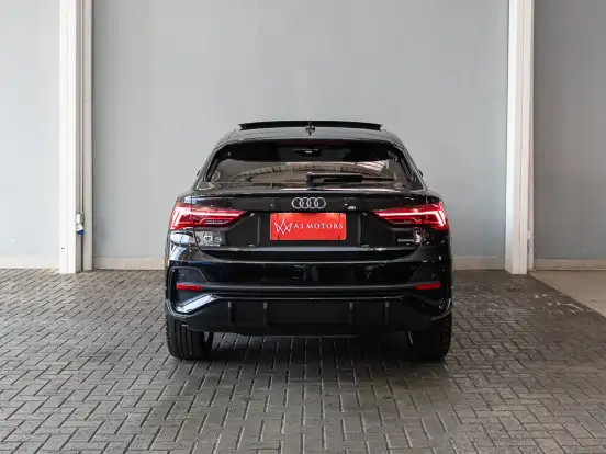 AUDI-Q3-2.0 40 TFSI GASOLINA SPORTBACK PERFORMANCE BLACK QUATTRO TIPTRONIC AUDI-Q3-2022
